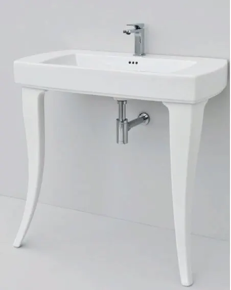 Товар: Раковина Artceram Jazz на ножки с одним отверстием цвет белый JZL001 01 00 - фото 1 Раковина Artceram Jazz на ножки с одним отверстием цвет белый JZL001 01 00 — фото 1, Раковины напольные