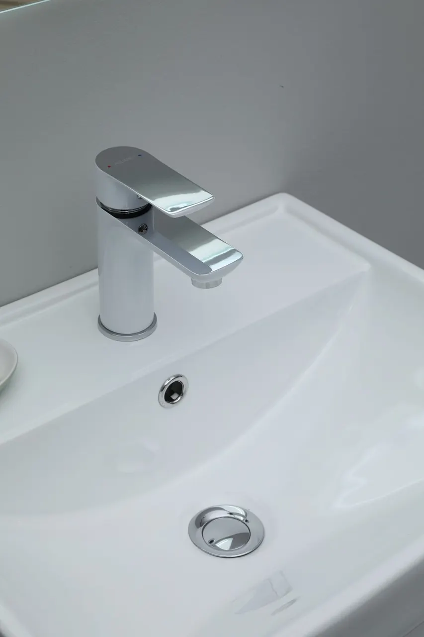 Товар: Раковина Aquanet Ирис 50 белая 00301802 - фото 8 Раковина Aquanet Ирис 50 белая 00301802 — фото 8, Раковины