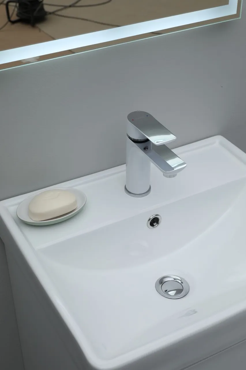 Товар: Раковина Aquanet Ирис 50 белая 00301802 - фото 7 Раковина Aquanet Ирис 50 белая 00301802 — фото 7, Раковины