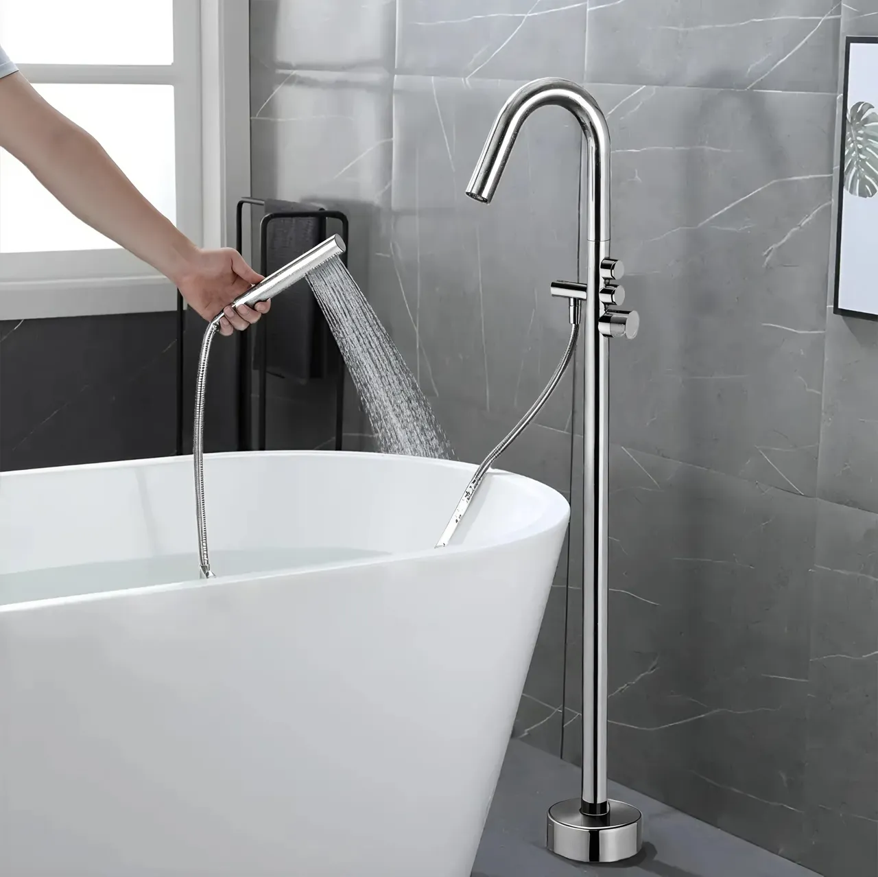 Смеситель SUV напольный для отдельностоящей ванны BOCH MANN BM10906 — фото 2, Смеситель для ванны