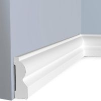 Плинтус HIWOOD B55 2000x55x19 мм — фото 1, Плинтуса напольные