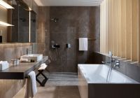 Товар: Верхний душ Hansgrohe Raindance E 26238000 Хром - фото 3 Верхний душ Hansgrohe Raindance E 26238000 Хром — фото 3, Верхние души