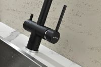 Товар: Смеситель для кухни Paulmark Serpentine Se213222-418 Черный металлик - фото 6 Смеситель для кухни Paulmark Serpentine Se213222-418 Черный металлик — фото 6, Смесители