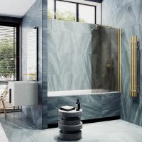 Шторка на ванну Maybah Glass MGV-617-3 700x1400 поворотная на монопетле Золото стекло бронзовое матовое — фото 3, Неподвижные шторки для ванной