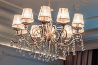 Товар: Люстра Maytoni Elegant Grace ARM247-10-G Белая Золото - фото 7 Люстра Maytoni Elegant Grace ARM247-10-G Белая Золото — фото 7, Люстры