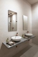 Товар: Керамическая плитка Porcelanosa Savannah Caliza Deco 100330300 настенная 59,6x150 см - фото 2 Керамическая плитка Porcelanosa Savannah Caliza Deco 100330300 настенная 59,6x150 см — фото 2, Керамическая плитка