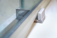 Товар: Душевой уголок Omnires Soho 120х80 L/R CLP12X + CLR80X профиль Хром стекло прозрачное - фото 7 Душевой уголок Omnires Soho 120х80 L/R CLP12X + CLR80X профиль Хром стекло прозрачное — фото 7, Душевые уголки