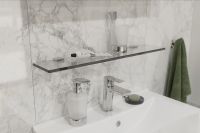 Стеклянная полка STWORKI Glass Shelf 90 3GW260TTKK000 Хром — фото 4, Полки для ванной и душа