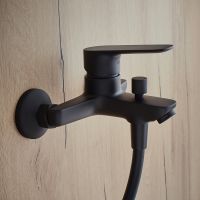 Товар: Смеситель для ванны Jacob Delafon Oscar E29844-BL Черный матовый - фото 2 Смеситель для ванны Jacob Delafon Oscar E29844-BL Черный матовый — фото 2, Смеситель для ванны