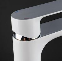 Смеситель для раковины Gappo G48 G1048-1 с гигиеническим душем Белый Хром — фото 4, Смесители