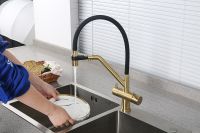 Смеситель для кухни Gappo G4398-83 Золотой сатин Черный — фото 6, Смесители для кухни