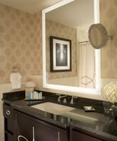 Товар: Зеркало SanVit Матрикс 120 zmatrix120 с подсветкой без выключателя - фото 4 Зеркало SanVit Матрикс 120 zmatrix120 с подсветкой без выключателя — фото 4, Мебель для ванной