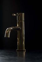 Товар: Смеситель для раковины Boheme Uno 461-G Золото - фото 2 Смеситель для раковины Boheme Uno 461-G Золото — фото 2, Смесители