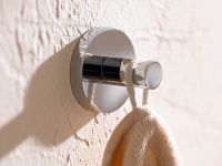 Товар: Набор аксессуаров для ванной Grohe Essentials 40775001 Хром - фото 5 Набор аксессуаров для ванной Grohe Essentials 40775001 Хром — фото 5, Наборы аксессуаров для ванной комнаты