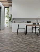 Ламинат Egger Large 8/33 4V Елка  EPL240 Дуб Кестинкорт шоколад 1292х246х8 мм — фото 3, Ламинат