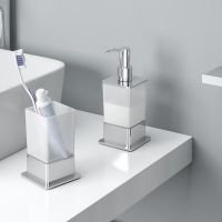 Товар: Стакан для зубных щеток Excellent Riko DOEX.1614CR Хром - фото 2 Стакан для зубных щеток Excellent Riko DOEX.1614CR Хром — фото 2, Мыльницы