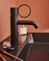 Смеситель для раковины Jacob Delafon Vivienne Signature E38682-LB2-BL Черный матовый — фото 2, Смесители для раковины