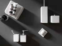 Стакан для зубных щеток Boheme 10961-B-G Черный Золото — фото 2, Мыльницы