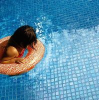 Товар: Стеклянная мозаика Alma Flicker ND14 32,7х32,7 см - фото 5 Стеклянная мозаика Alma Flicker ND14 32,7х32,7 см — фото 5, Мозаика