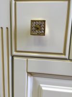 Товар: Тумба под раковину Opadiris Лаура 120 Z0000009324 Белая матовая с золотой патиной ручки Swarovski Золото - фото 7 Тумба под раковину Opadiris Лаура 120 Z0000009324 Белая матовая с золотой патиной ручки Swarovski Золото — фото 7, Мебель для ванной