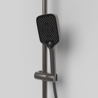 Товар: Душевая система Berges Pulsar 075013 с термостатом Оружейная сталь - фото 5 Душевая система Berges Pulsar 075013 с термостатом Оружейная сталь — фото 5, Душевые стойки