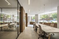 Товар: Керамогранит Keraben Khan Crem GSJ0R010 75х75 см - фото 2 Керамогранит Keraben Khan Crem GSJ0R010 75х75 см — фото 2, Керамическая плитка