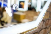 Зеркало Art&Max Argo AM-Arg-700-700-DS-F с подсветкой с сенсорным выключателем — фото 4, Мебель для ванной