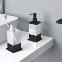 Товар: Стакан для зубных щеток Excellent Riko DOEX.1614BL Черный - фото 2 Стакан для зубных щеток Excellent Riko DOEX.1614BL Черный — фото 2, Мыльницы