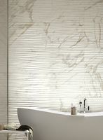 Керамическая плитка Marazzi Ragno Bistrot Calacatta Michelangelo Struttura Dune 3D rett. R4UM настенная 40х120 см — фото 2, Керамогранит