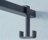 Товар: Двойной крючок Jacob Delafon Nouvelle Vague E9405-BLV Черный матовый - фото 3 Двойной крючок Jacob Delafon Nouvelle Vague E9405-BLV Черный матовый — фото 3, Крючки для полотенец