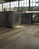 Товар: Керамогранит Sant Agostino Yorkwood Brown 20х120 см - фото 2 Керамогранит Sant Agostino Yorkwood Brown 20х120 см — фото 2, Керамогранит