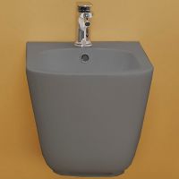 Биде Kerasan Tribeca 512589 подвесное Ferro matt — фото 1, Биде