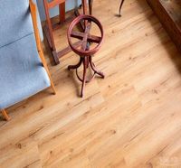 Товар: Виниловый ламинат Vinilam Cork Premium 33100 Дуб Мадрид 1220х225х8 мм - фото 4 Виниловый ламинат Vinilam Cork Premium 33100 Дуб Мадрид 1220х225х8 мм — фото 4, Виниловый ламинат