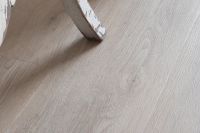 Виниловый ламинат Vinilpol SPC click 5 мм 8844 -EIR Дуб Мира 1220х228х5 мм — фото 1, Виниловый ламинат