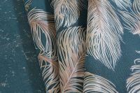 Обои Артекс Dieter Lange Avenue 10668-05 Винил на флизелине (1,06*10,05) Зеленый/Бежевый, Перья — фото 3, Обои для стен