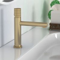 Товар: Смеситель для раковины Vincea Groove VBF-4G1BG4 Брашированное золото - фото 2 Смеситель для раковины Vincea Groove VBF-4G1BG4 Брашированное золото — фото 2, Смесители