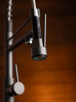 Товар: Смеситель для кухни BRNOU BR-704 Антрацит - фото 4 Смеситель для кухни BRNOU BR-704 Антрацит — фото 4, Смесители