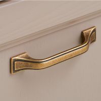 Товар: Шкаф пенал ASB-Woodline Толедо 40 11226 подвесной Капучино - фото 5 Шкаф пенал ASB-Woodline Толедо 40 11226 подвесной Капучино — фото 5, Мебель для ванной