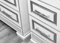 Шкаф пенал Opadiris Оникс 50 L Z0000005505 Белый глянцевый с серебристой патиной — фото 4, Мебель для ванной