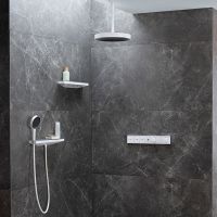 Боковой душ Hansgrohe Rainfinity с полкой Хром арт-26243000 — фото 6, Верхние души