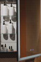 Зеркальный шкаф Silver Mirrors Киото-3 60 LED-00002824 с подсветкой Черный — фото 14, Зеркальные шкафы в ванную