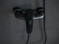 Товар: Смеситель для ванны Laguraty 7003 Черный матовый - фото 5 Смеситель для ванны Laguraty 7003 Черный матовый — фото 5, Для душа и ванны