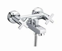 Weser 7801 Смеситель для ванны с коротким изливом — фото 1, Смеситель для ванны