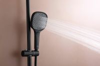 Товар: Душевая система Raglo с термостатом Черная матовая арт-R22.26.06 - фото 13 Душевая система Raglo с термостатом Черная матовая арт-R22.26.06 — фото 13, Душевые стойки