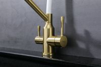 Смеситель для кухни Raglo R81.62.03 Золото матовое Белый — фото 33, Смесители для кухни