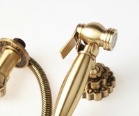 Товар: Гигиенический душ Bronze de Luxe Windsor 10134 Бронза - фото 3 Гигиенический душ Bronze de Luxe Windsor 10134 Бронза — фото 3, Гигиенические души