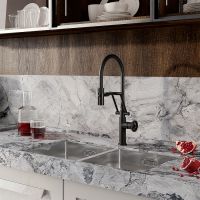 Смеситель для кухни Iddis Grange GRABLFLi05 Черный матовый — фото 7, Смесители для кухни