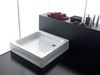 Акриловый поддон для душа Kolpa San Pearl 90x90 563080 Белый — фото 3, Акриловые душевые поддоны