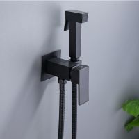 Гигиенический душ со смесителем Boch Mann Resia B CK-P11B BM10413 Черный матовый — фото 8, Гигиенические души