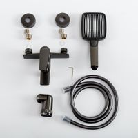 Товар: Смеситель для ванны и душа в комплекте с ручным душем, шлангом и держателем CEZARES LINER-VD-GM - фото 4 Смеситель для ванны и душа в комплекте с ручным душем, шлангом и держателем CEZARES LINER-VD-GM — фото 4, Смеситель для ванны